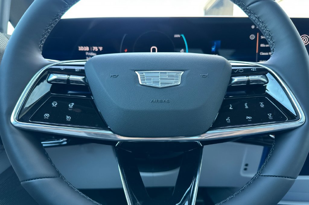 New 2027 Cadillac Optiq Luxury RWD image 25