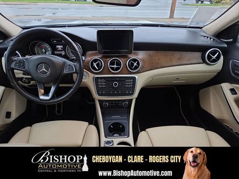 Used 2017 Mercedes-Benz GLA 250 4MATIC image 12