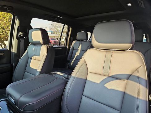 New 2025 Chevrolet Suburban RST w/ RST Capability Package image 16