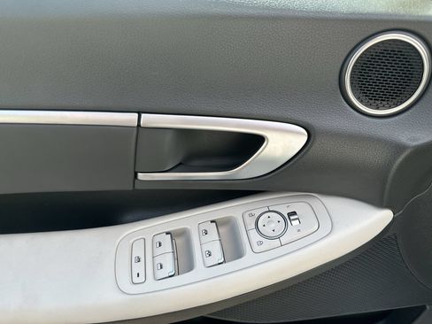 Used 2024 Hyundai Sonata SEL FWD image 15