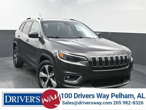 Used 2019 Jeep Cherokee Limited image 1