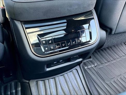 Used 2026 INFINITI QX80 Autograph w/ Autograph Exterior Package image 34