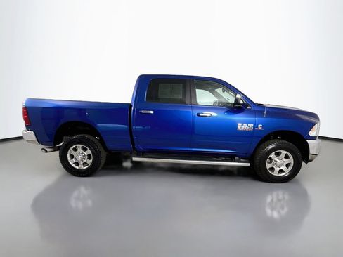 Used 2017 RAM 2500 SLT w/ Luxury Group AWD/4WD image 9