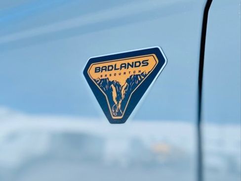 New 2026 Ford Bronco Badlands image 10