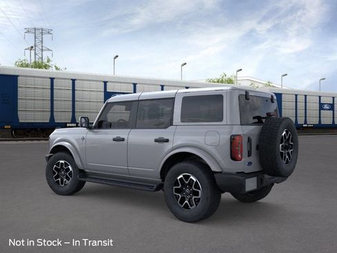 New 2026 Ford Bronco Outer Banks AWD/4WD image 3