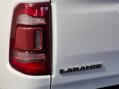 Used 2024 RAM 1500 Laramie AWD/4WD image 23