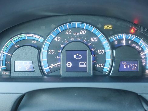 Used 2014 Toyota Camry XLE image 22