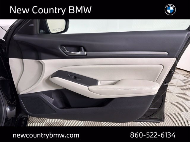 Used 2022 Nissan Altima 2.5 SV AWD/4WD image 18