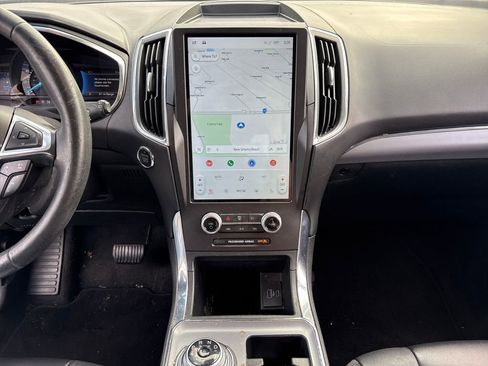 Certified 2021 Ford Edge Titanium image 22