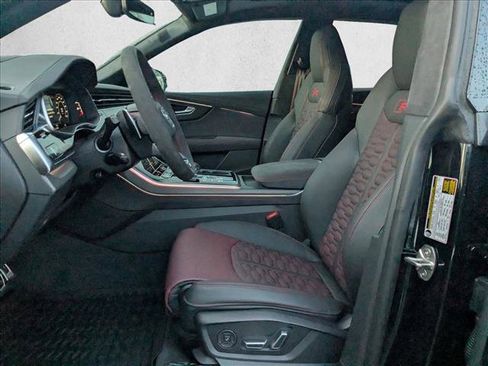 New 2026 Audi RS Q8 performance image 4