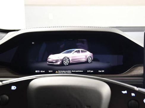 Used 2022 Tesla Model S AWD/4WD image 31