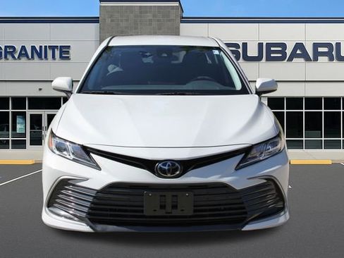 Used 2024 Toyota Camry LE image 3