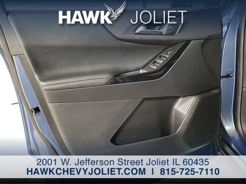 Used 2026 Chevrolet Equinox LT AWD/4WD image 18