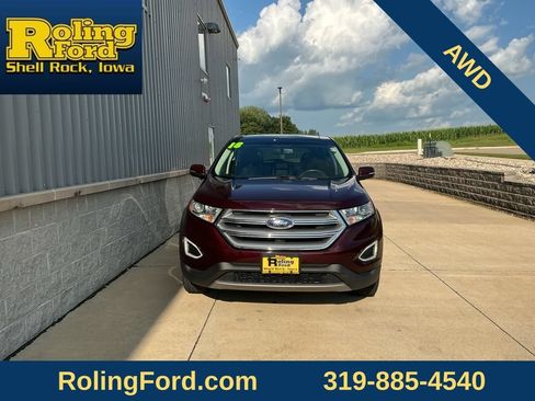 Used 2018 Ford Edge Titanium w/ Equipment Group 301A AWD/4WD image 4