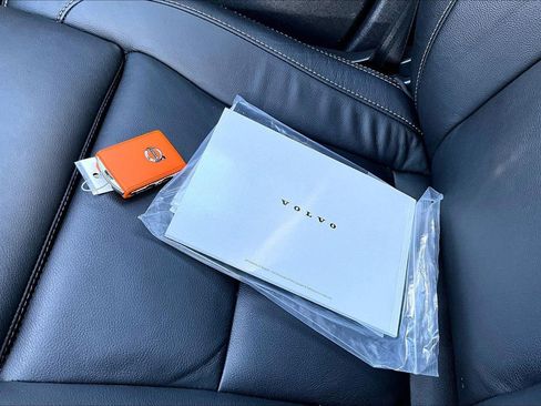 Used 2023 Volvo XC40 B5 Plus w/ Driver Assist Package image 37