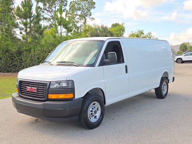New 2026 GMC Savana 3500 Extended w/ Driver Convenience Package RWD image 3