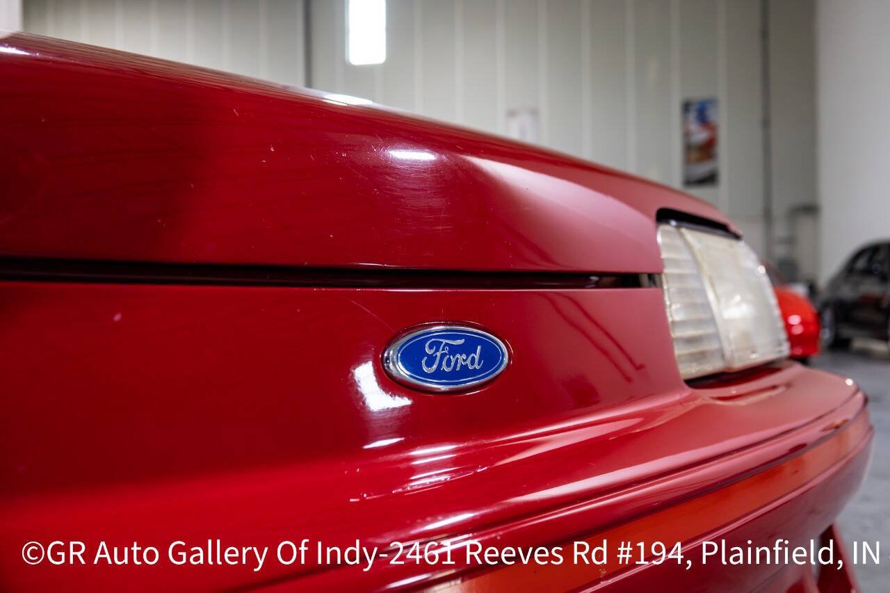 Used 1989 Ford Mustang GT RWD image 28
