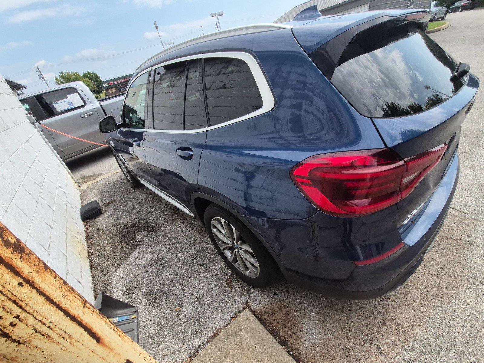 Used 2019 BMW X3 sDrive30i w/ Premium Package RWD image 3