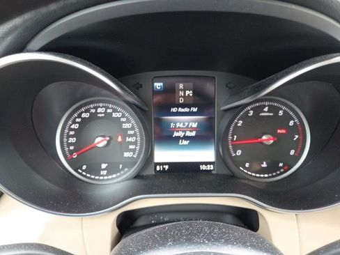 Used 2019 Mercedes-Benz GLC 300 4MATIC image 14