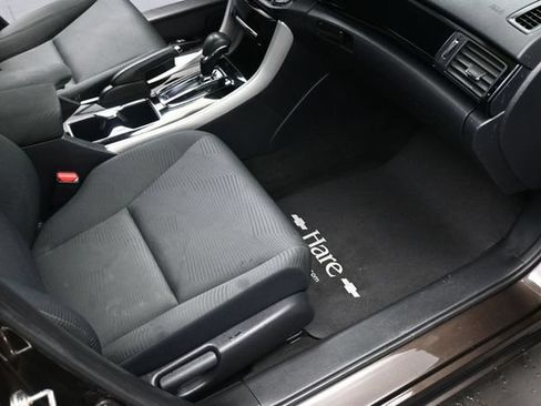 Used 2016 Honda Accord LX image 41