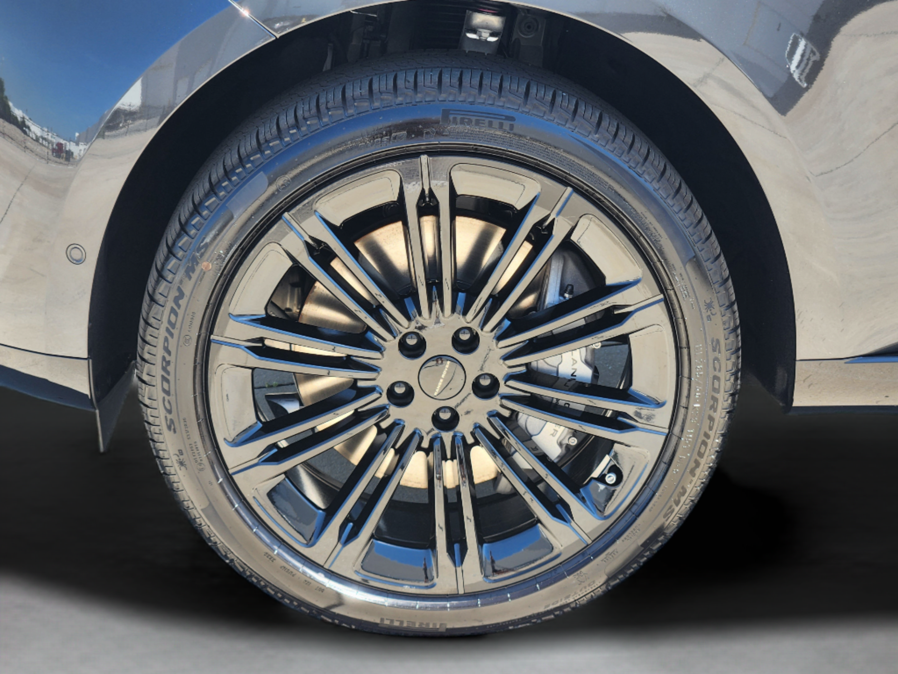 New 2026 Land Rover Range Rover SE AWD/4WD image 29