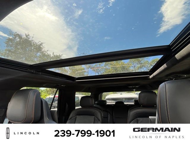 Used 2025 Lincoln Navigator L Black Label AWD/4WD image 15