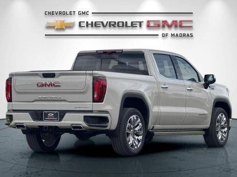 New 2026 GMC Sierra 1500 Denali w/ Denali Reserve Package AWD/4WD image 3