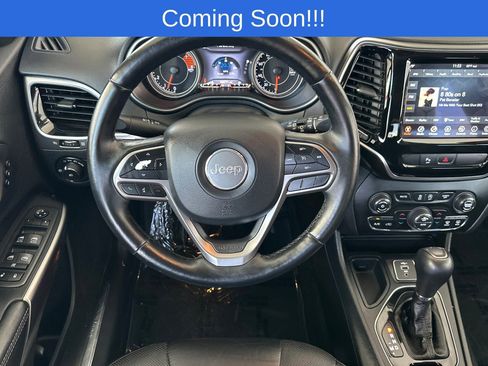 Used 2019 Jeep Cherokee Limited image 15