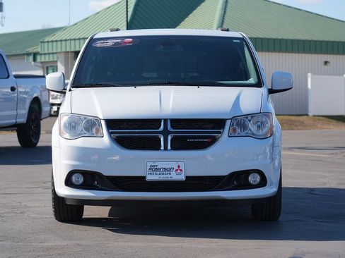 Used 2020 Dodge Grand Caravan SXT w/ Rear Park Assist Package FWD image 8