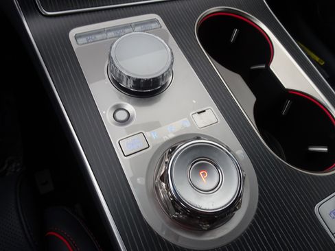 New 2026 Genesis GV80 3.5T image 15