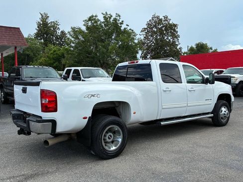 Used 2011 GMC Sierra 3500 SLT AWD/4WD image 5