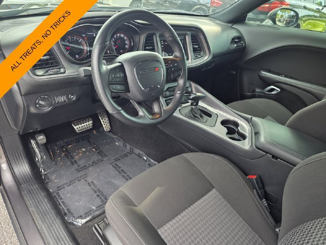 Used 2023 Dodge Challenger R/T w/ Blacktop Package RWD image 19