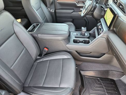 Certified 2024 GMC Sierra 1500 Denali w/ Denali Reserve Package AWD/4WD image 15