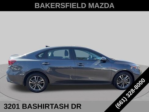 Used 2023 Kia Forte LXS FWD image 6