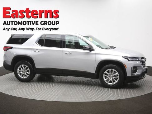 Used 2022 Chevrolet Traverse LS AWD/4WD image 45