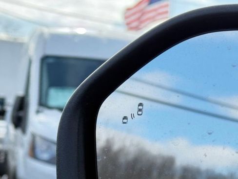 New 2026 Ford Explorer Active w/ Active Comfort Package image 7