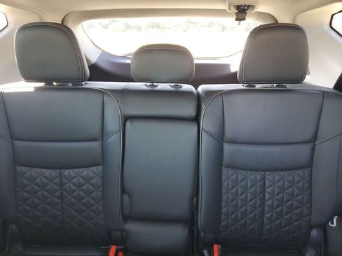 Used 2020 Nissan Murano Platinum image 13