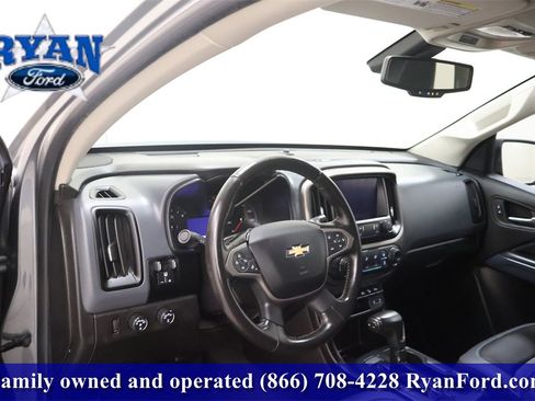 Used 2019 Chevrolet Colorado Z71 image 16