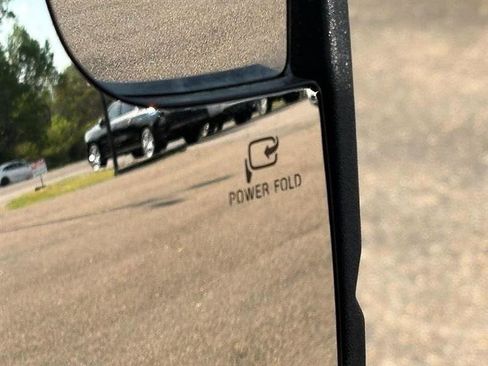 Used 2019 Ford F150 Lariat w/ Trailer Tow Package image 21