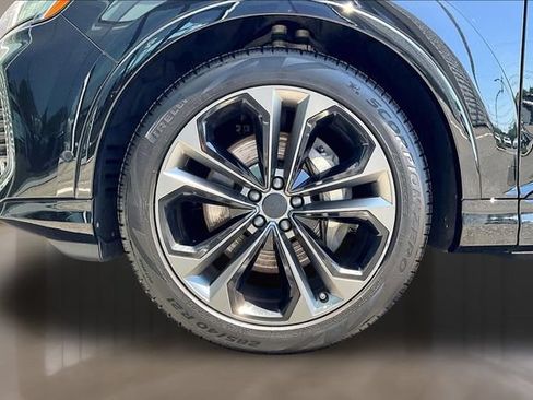 Used 2026 Audi Q7 3.0T Premium Plus w/ Premium Plus Package AWD/4WD image 34