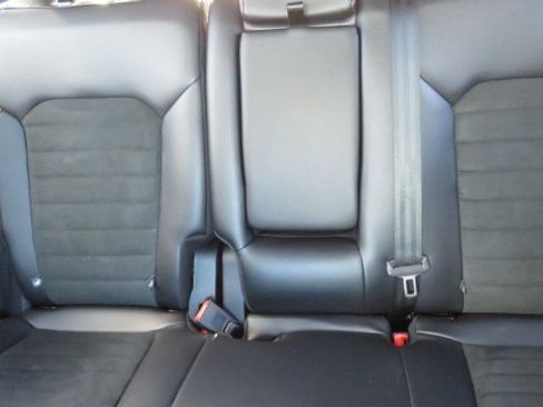 Certified 2022 Ford Edge ST-Line image 8