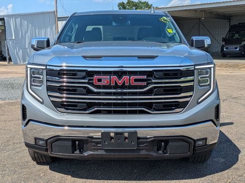 Used 2025 GMC Sierra 1500 SLT AWD/4WD image 9