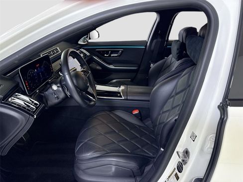 Used 2023 Mercedes-Benz Maybach S 680 4MATIC image 11