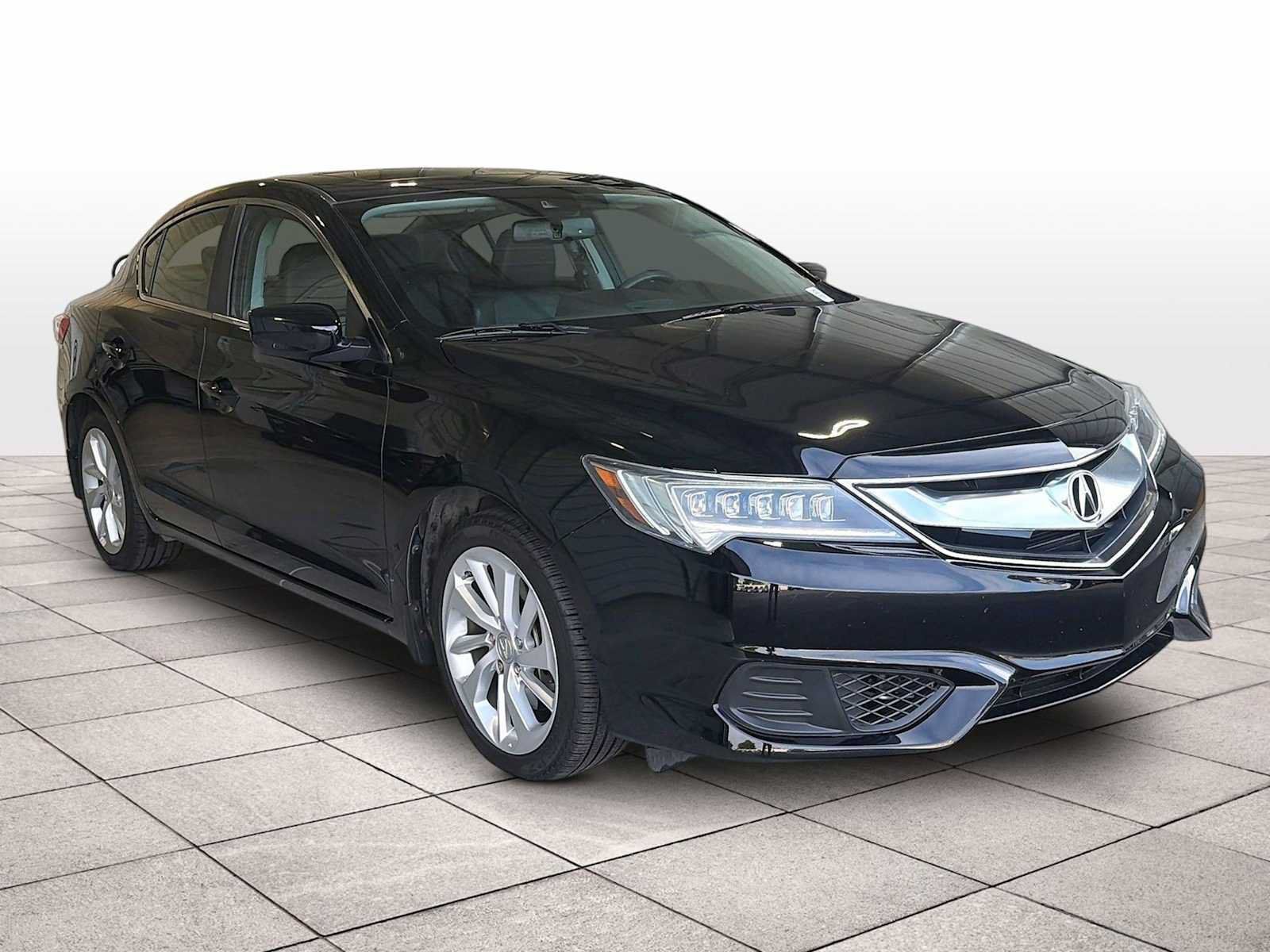 Used 2017 Acura ILX FWD image 2