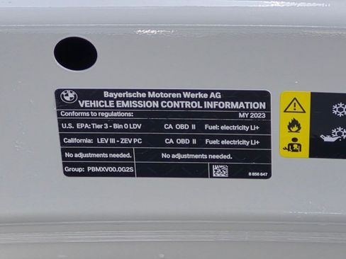 Used 2023 BMW i4 eDrive35 RWD image 27
