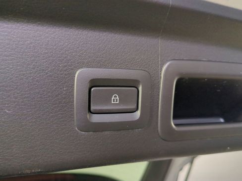 Used 2021 MAZDA CX-30 FWD 2.5 S w/ Preferred Package image 15