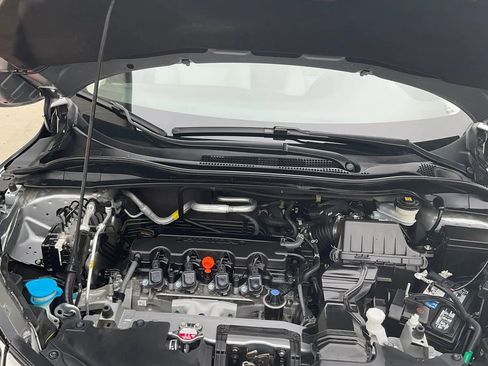 Used 2020 Honda HR-V LX image 43