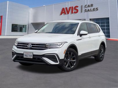 Used 2024 Volkswagen Tiguan SE