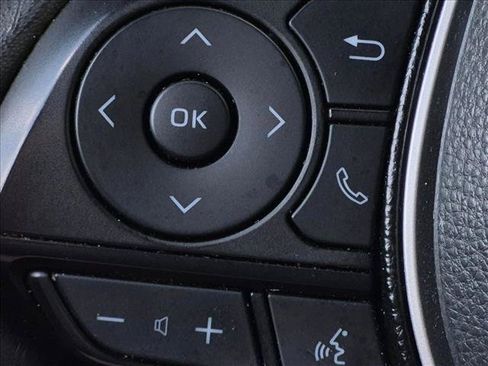 Used 2021 Toyota Corolla SE FWD image 14
