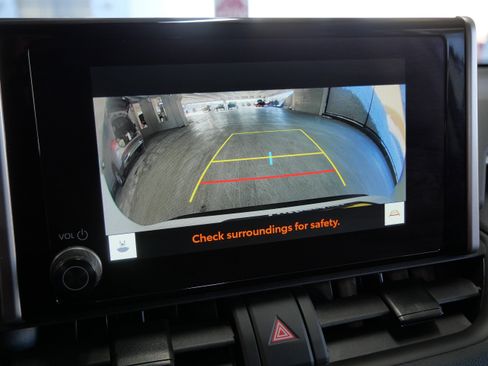 Certified 2025 Toyota RAV4 XLE image 32